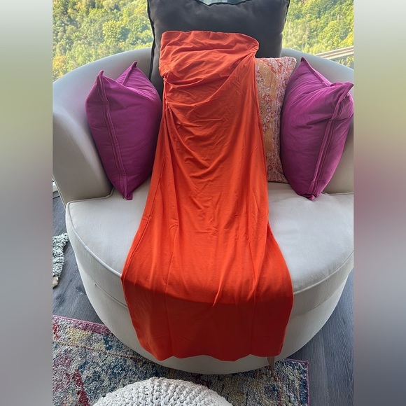 Reformation orange knit strapless dress-size small NWT - Picture 2 of 5